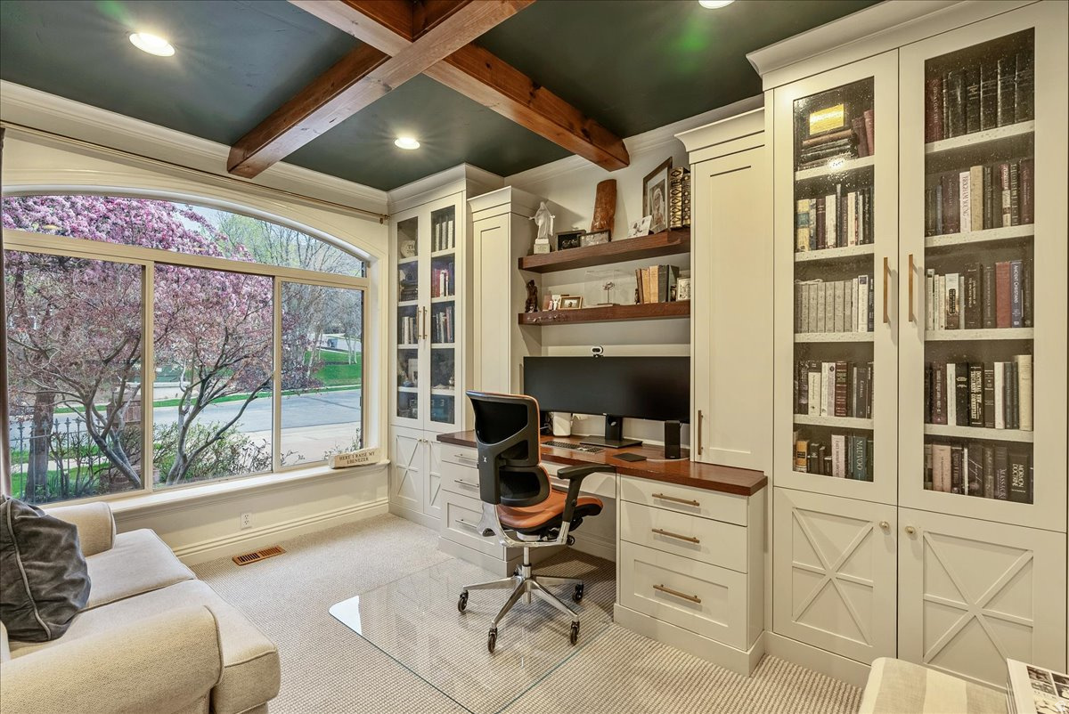 EAGLEWOOD COVE SUB - Residential