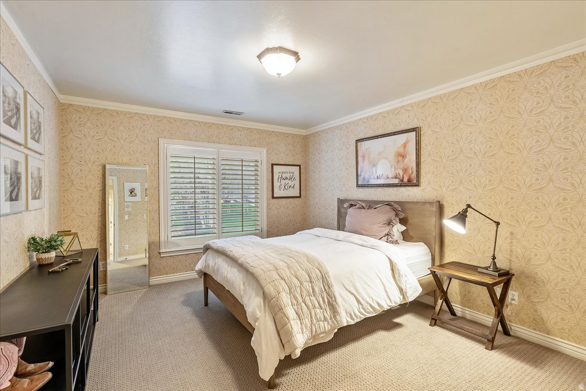 EAGLEWOOD COVE SUB - Residential