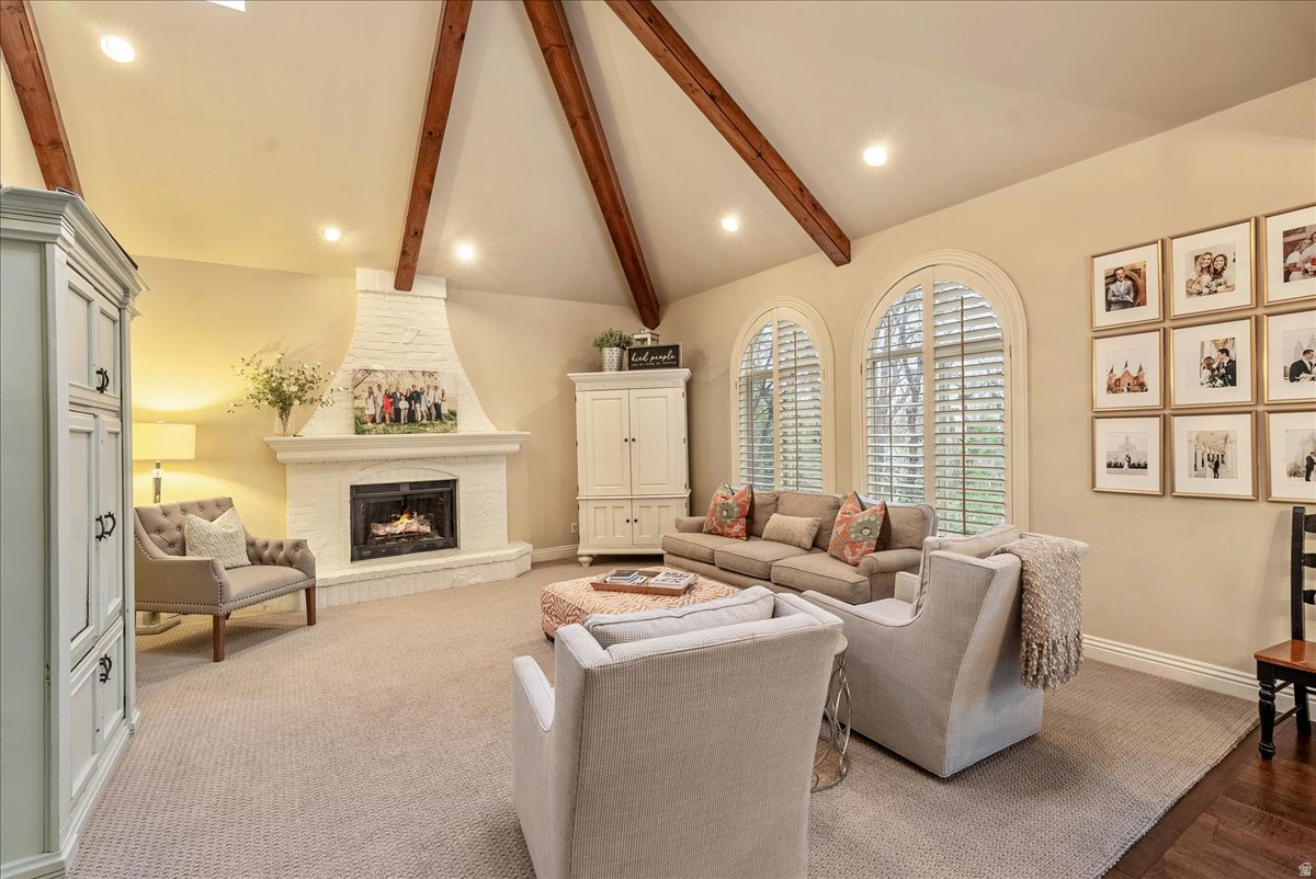 EAGLEWOOD COVE SUB - Residential