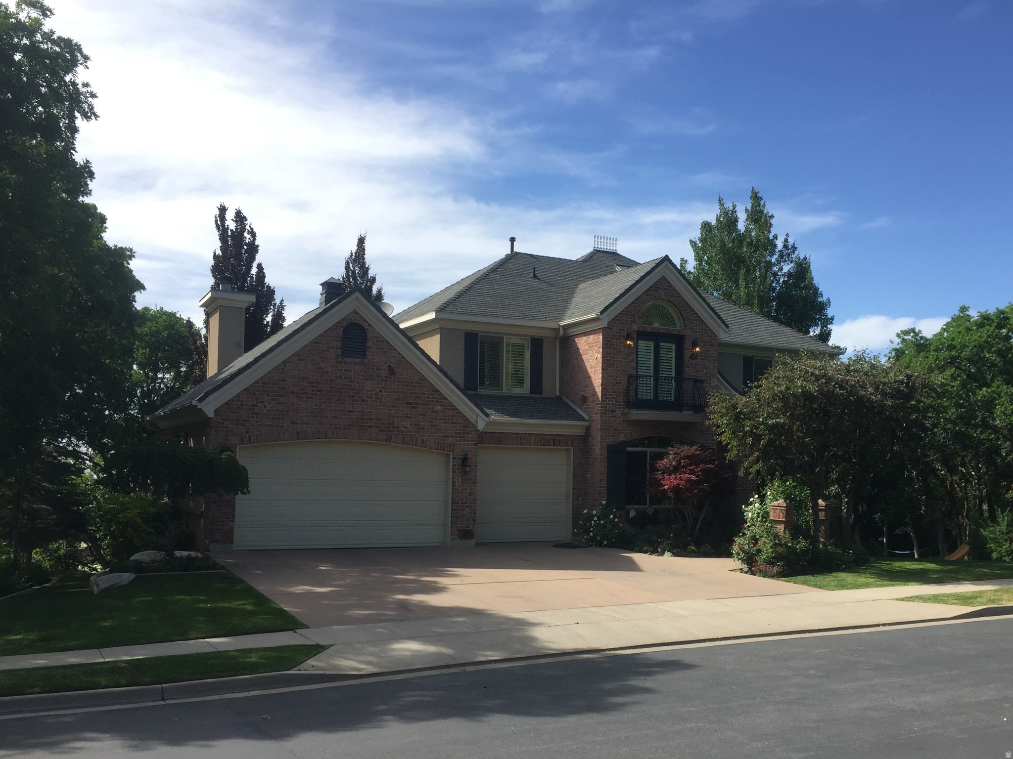 EAGLEWOOD COVE SUB - Residential