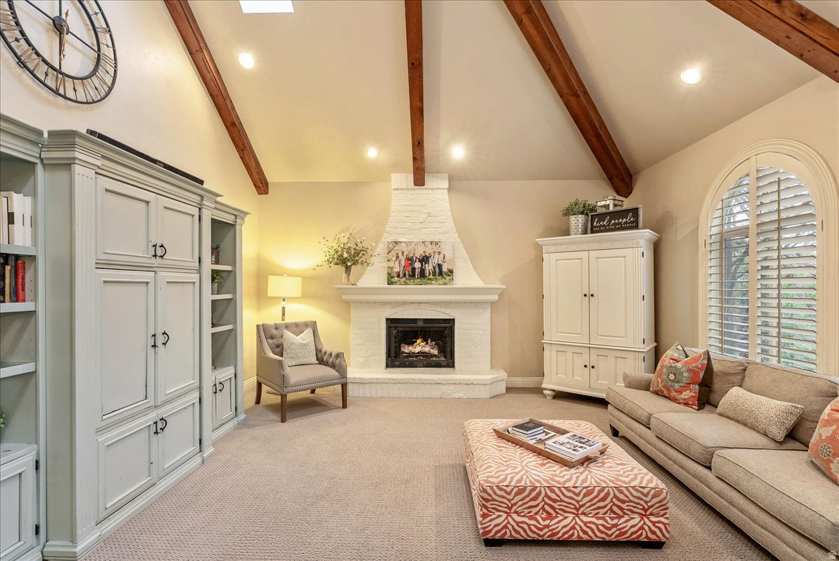 EAGLEWOOD COVE SUB - Residential