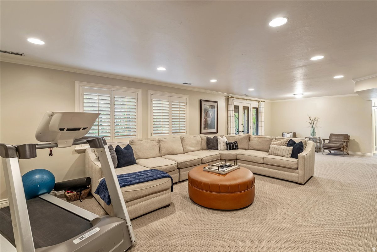 EAGLEWOOD COVE SUB - Residential