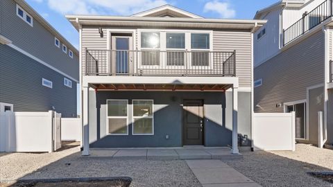 Photo of 142 N PROVO RIVER RD, Saratoga Springs, UT 84045 (MLS # 2141136)