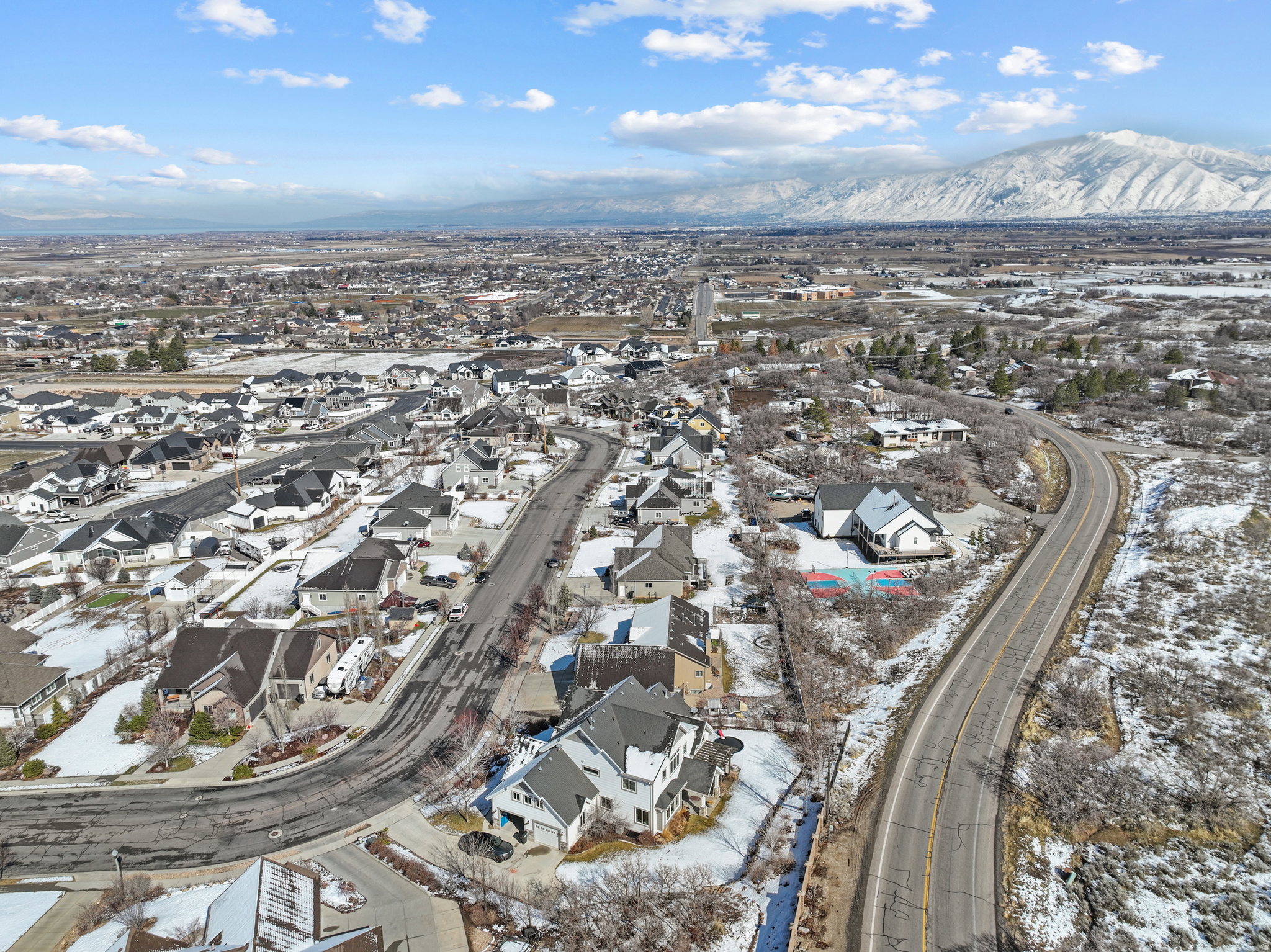 COUNTRY VIEW - Residential