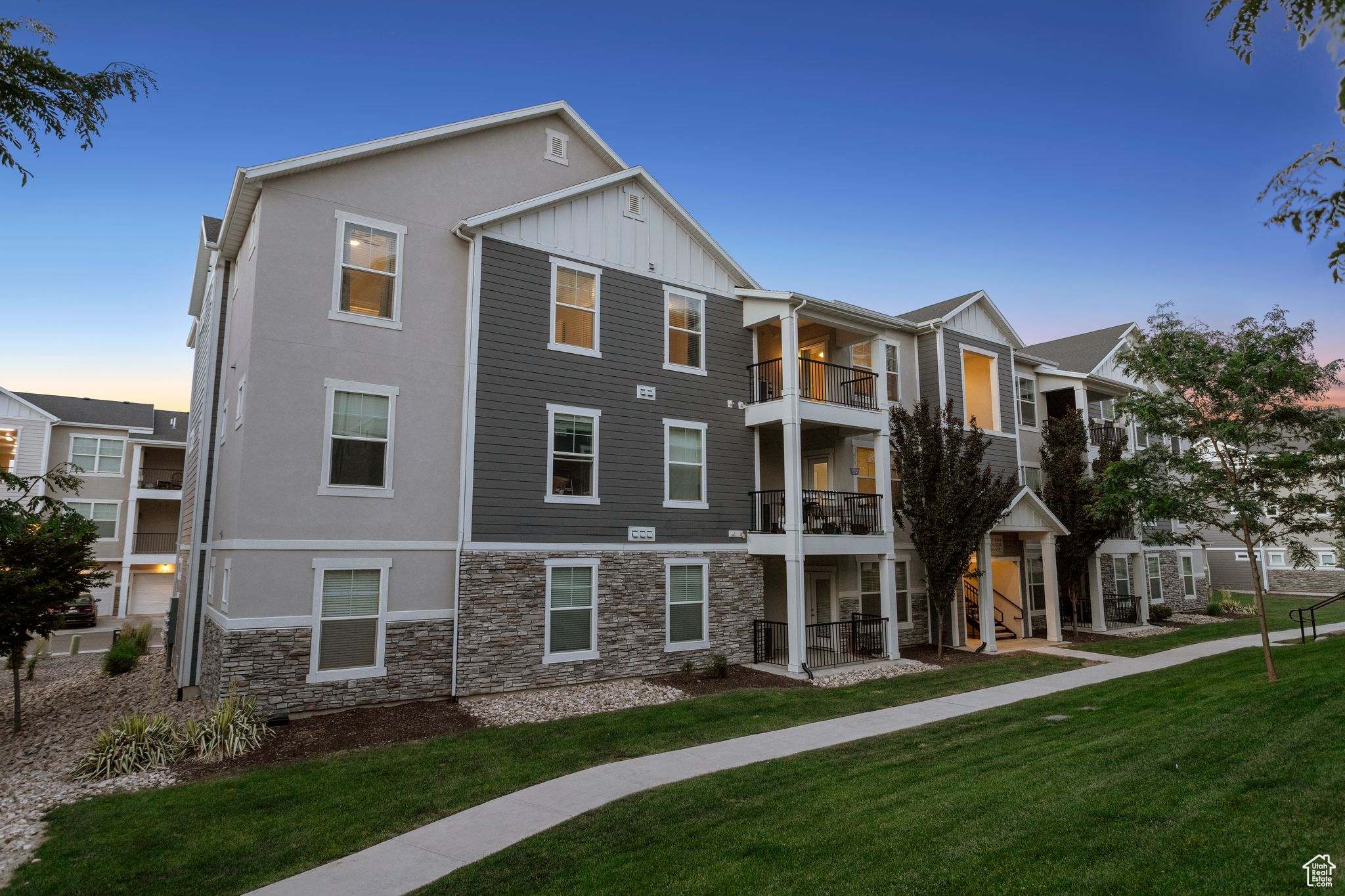 SADDLEBROOK - Residential