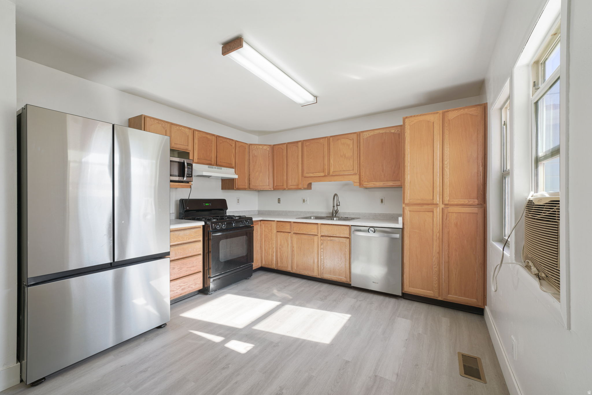 HOFFMAN HEIGHTS - Residential