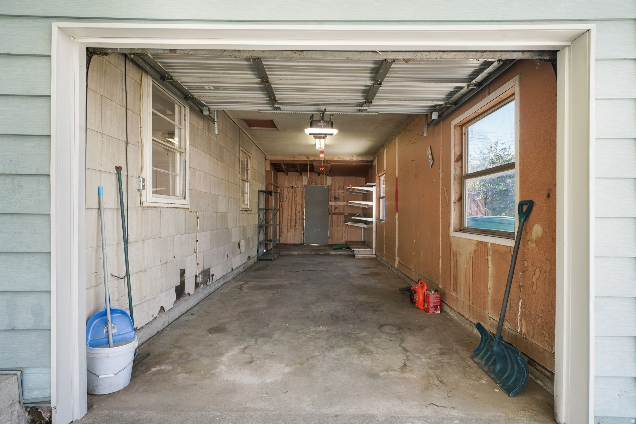 HOFFMAN HEIGHTS - Residential