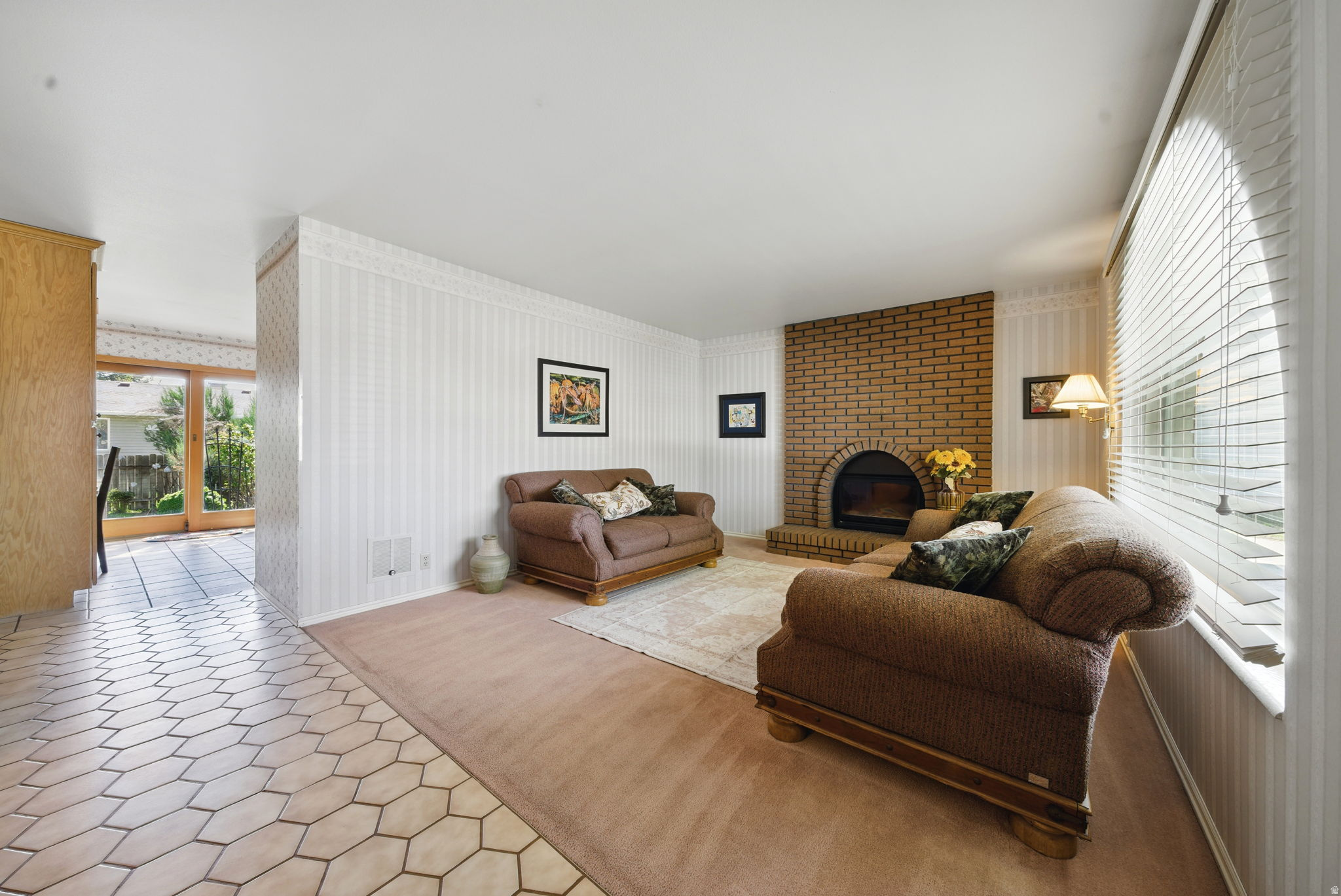 INDIAN VILLAGE - Residential