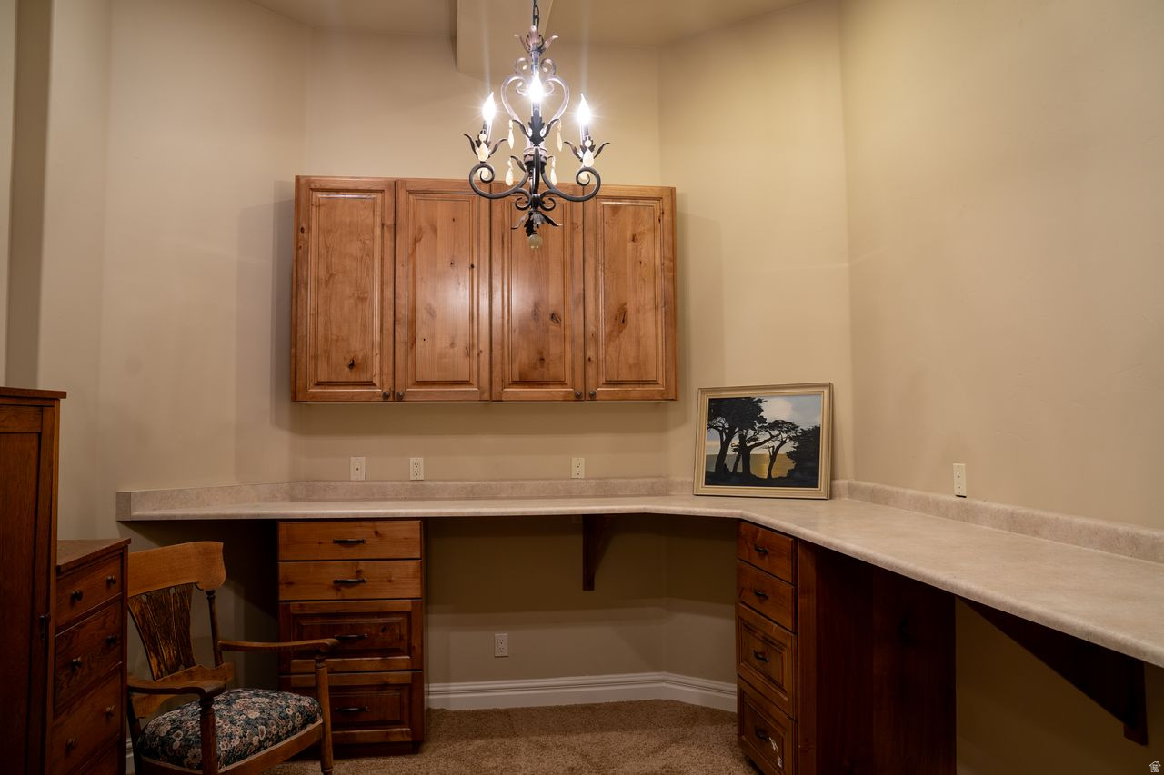 THE COVE IN CORNER CANYON - Residential