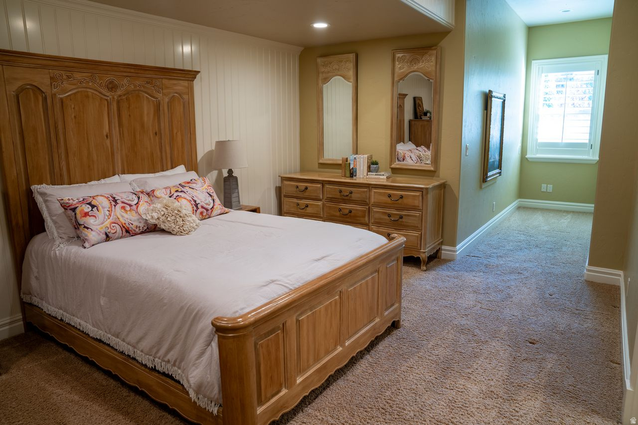 THE COVE IN CORNER CANYON - Residential