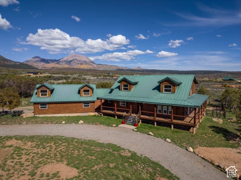 Photo of 16 N PORCUPINE LN, La Sal, UT 84530 (MLS # 2189792)