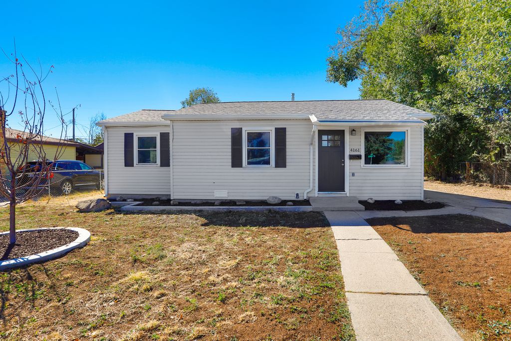 Photo of 4161 W 5615 S, Kearns, UT 84118 (MLS # 2126782)
