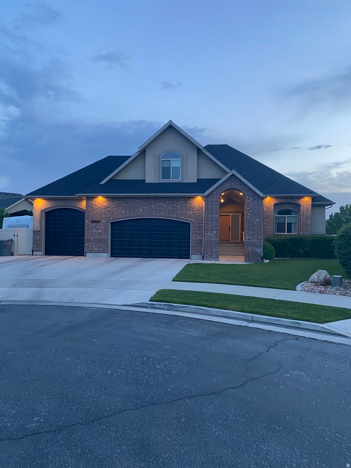 JONES MEADOWS - Residential