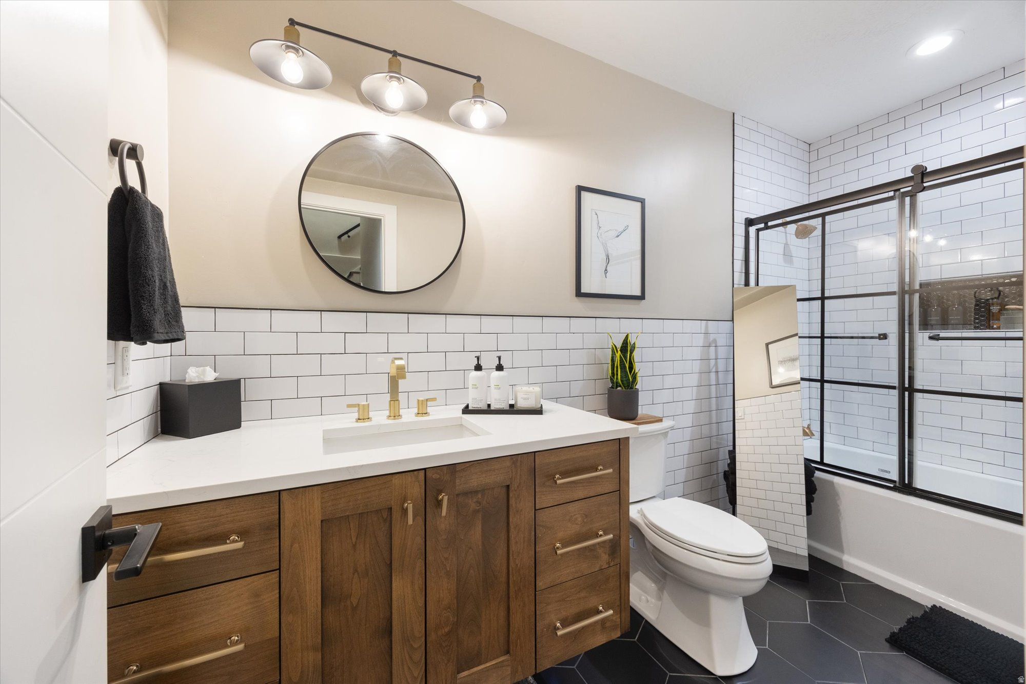 JONES MEADOWS - Residential