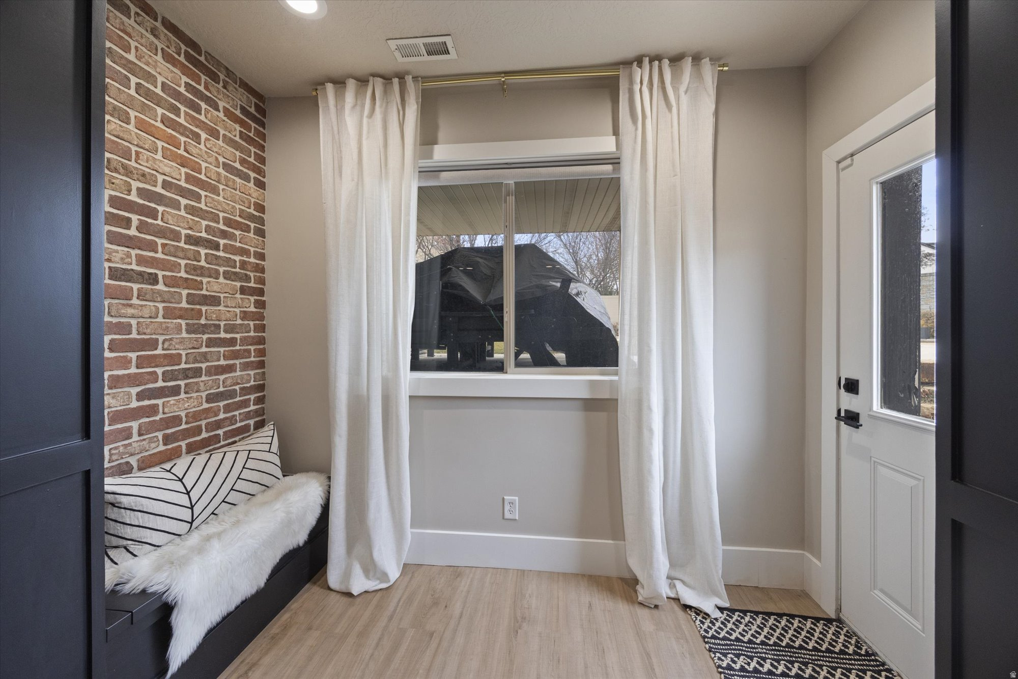 JONES MEADOWS - Residential