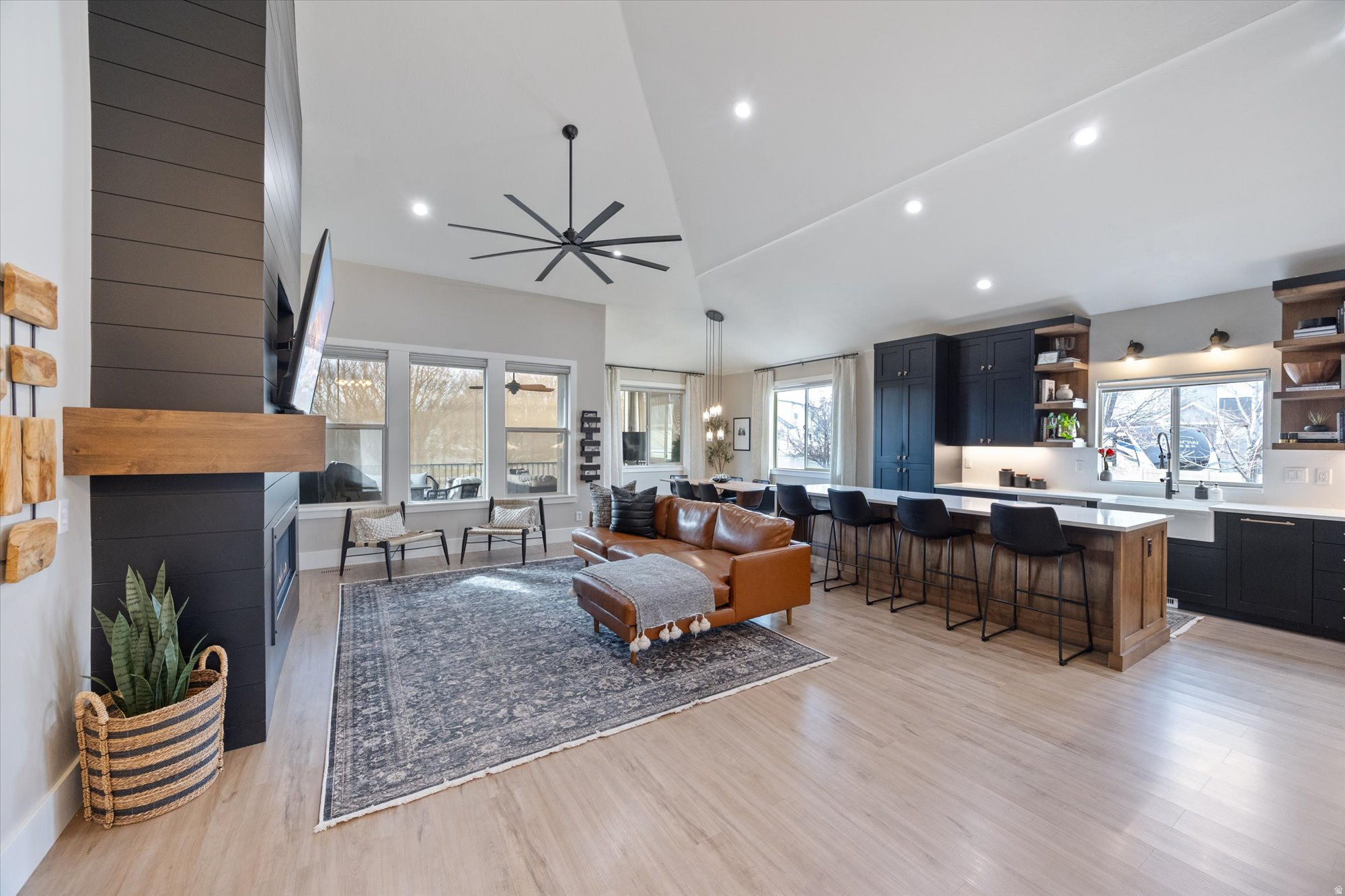 JONES MEADOWS - Residential