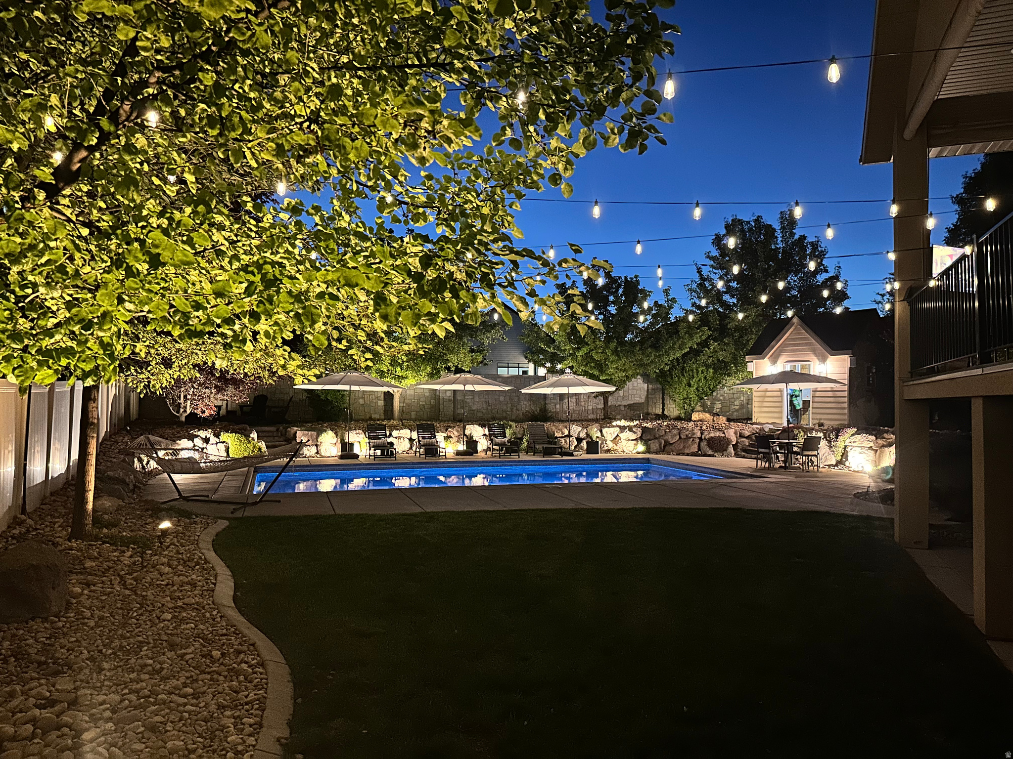 JONES MEADOWS - Residential