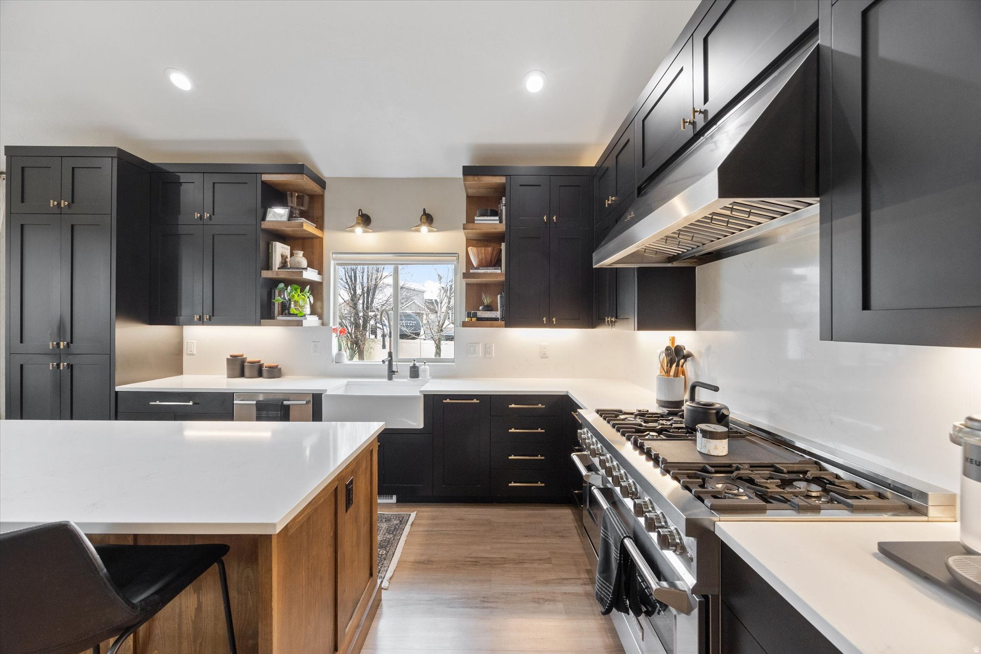 JONES MEADOWS - Residential