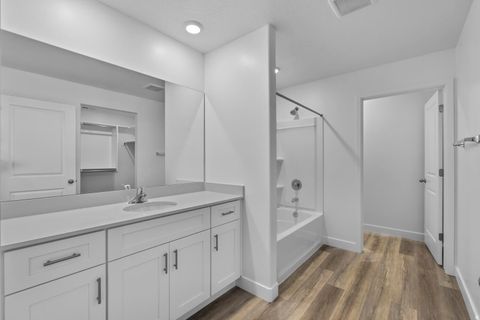 Tiny photo for 1558 S STAIRCASE WAY #4106, Washington, UT 84780 (MLS # 2127415)