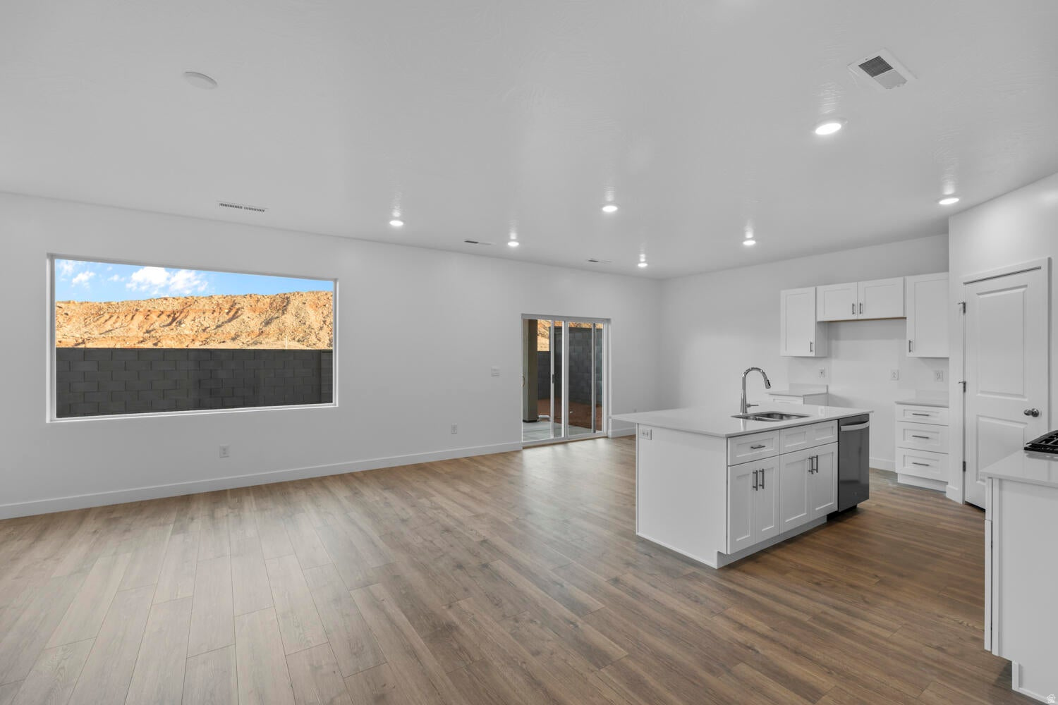 LONG VALLEY - Residential