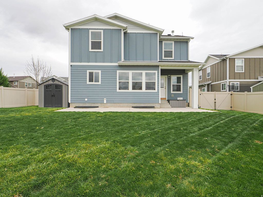 Photo of 7835 N BRIDLEWAY RD W, Eagle Mountain, UT 84005 (MLS # 2153283)