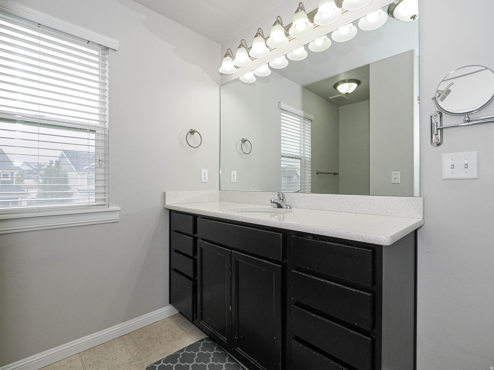 OAK HOLLOW PHASE A - Residential