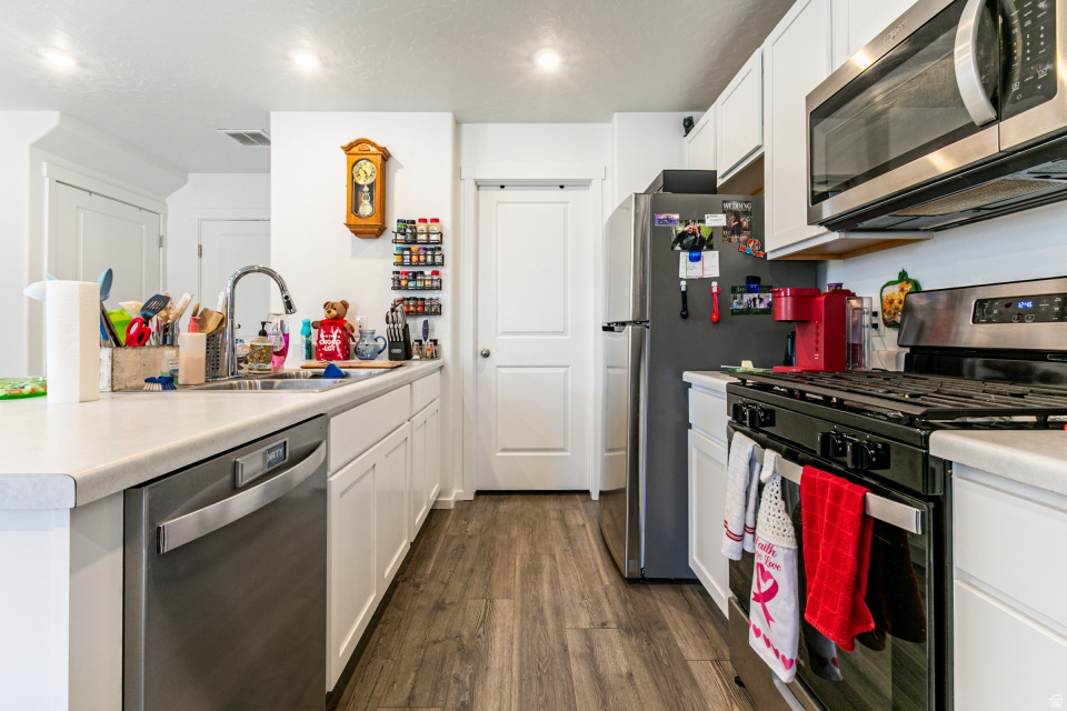 WESTERN ACRES - Residential