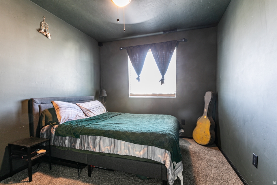 WESTERN ACRES - Residential