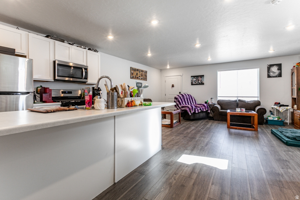 WESTERN ACRES - Residential