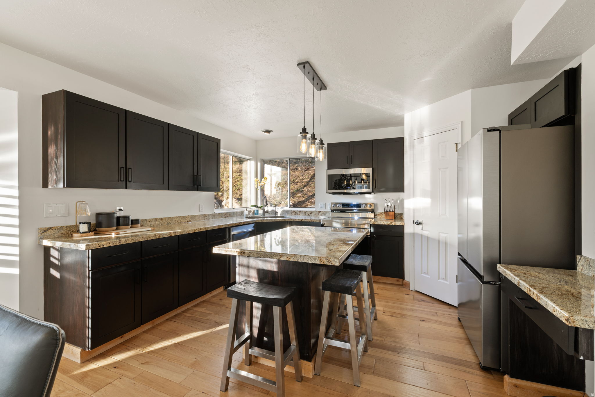 CHELSEA COVE - Residential