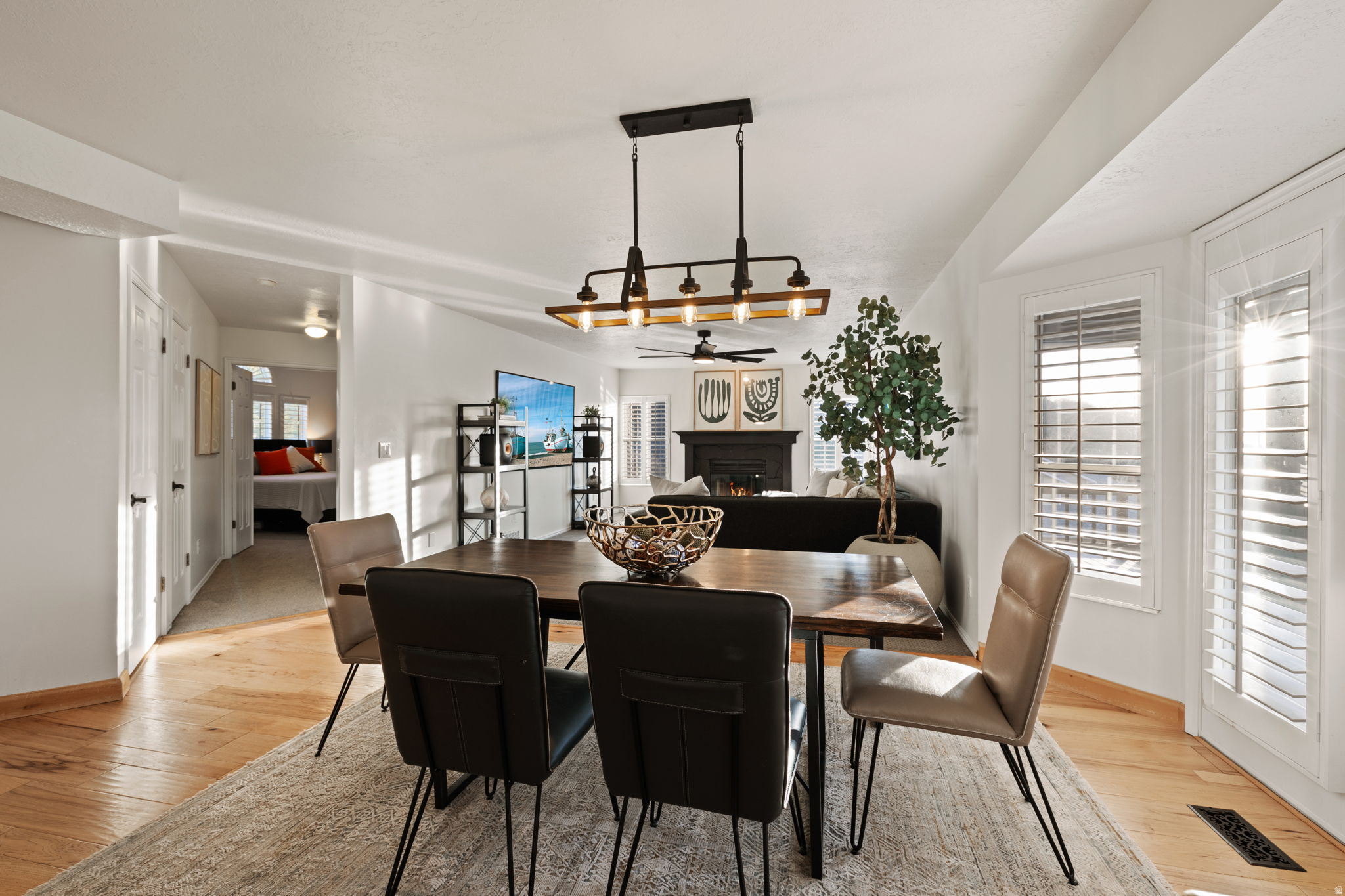 CHELSEA COVE - Residential