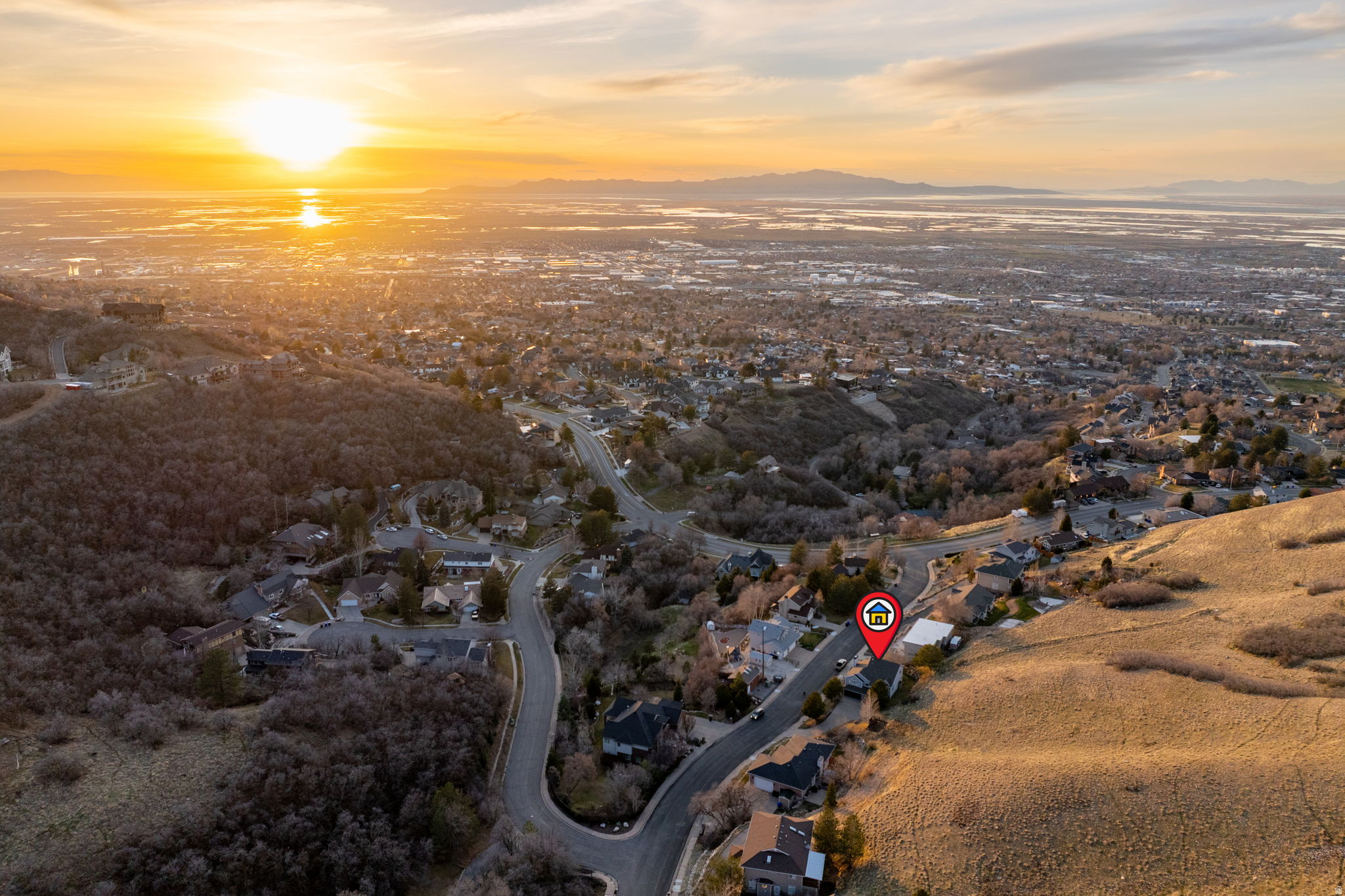 CHELSEA COVE - Residential