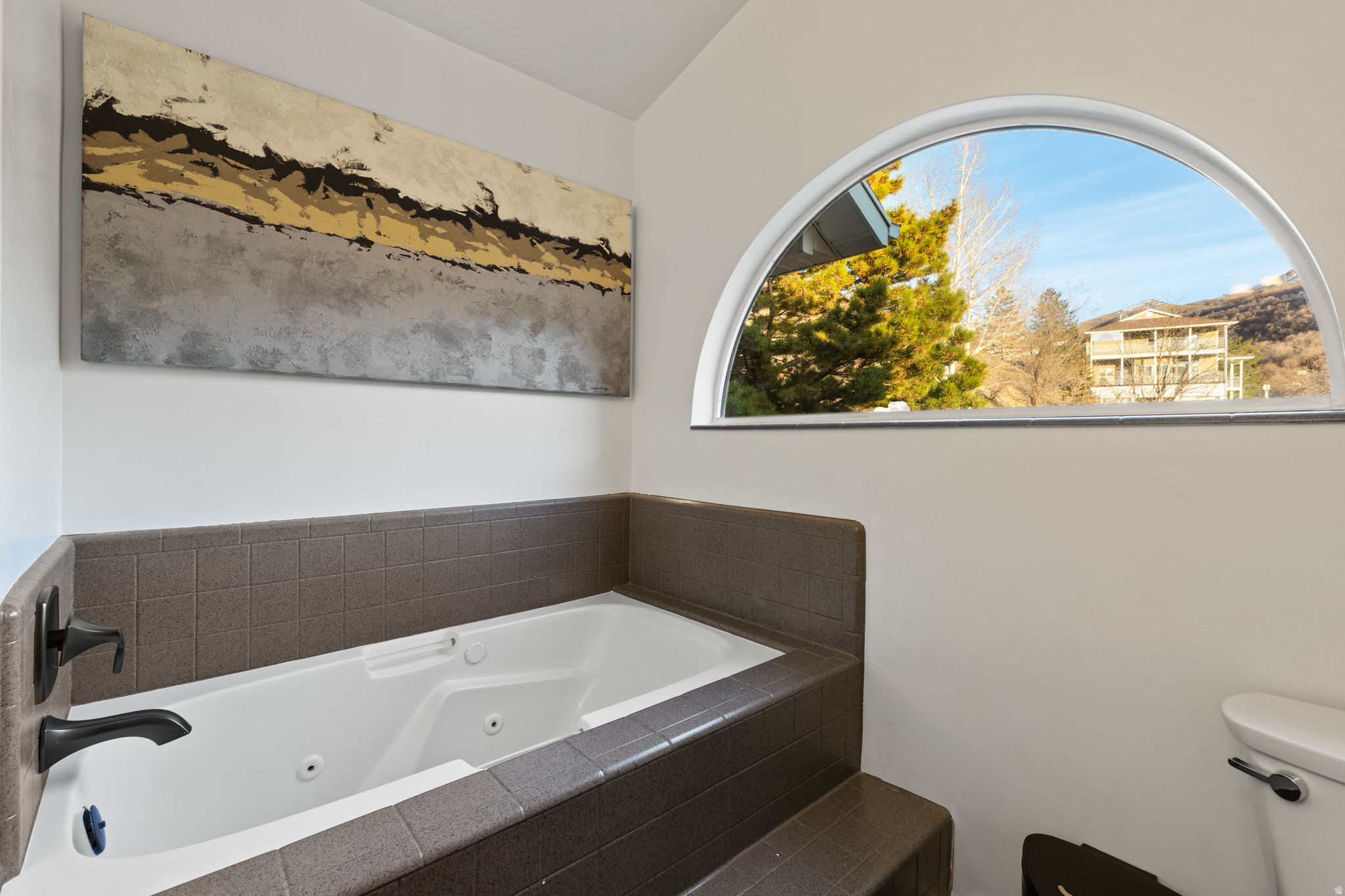 CHELSEA COVE - Residential