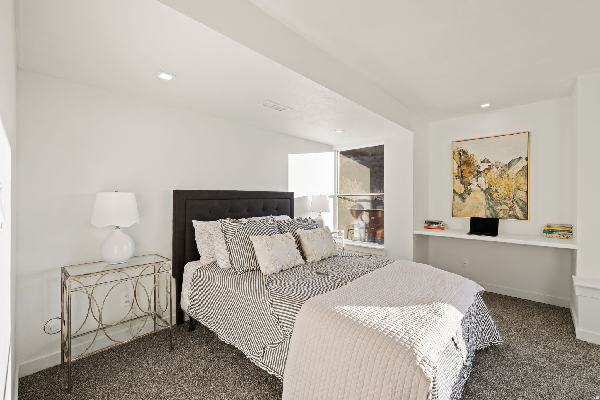 CHELSEA COVE - Residential