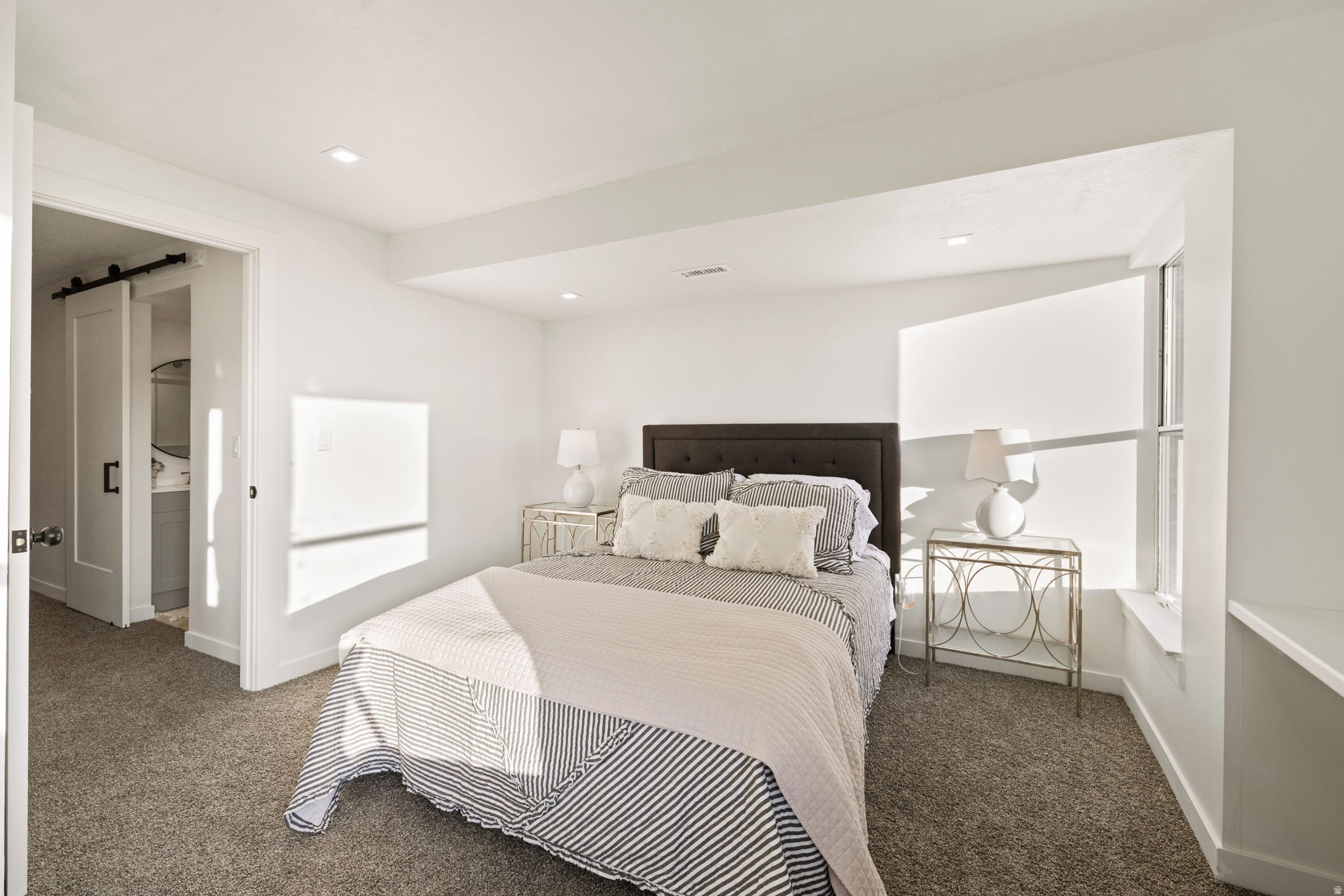 CHELSEA COVE - Residential