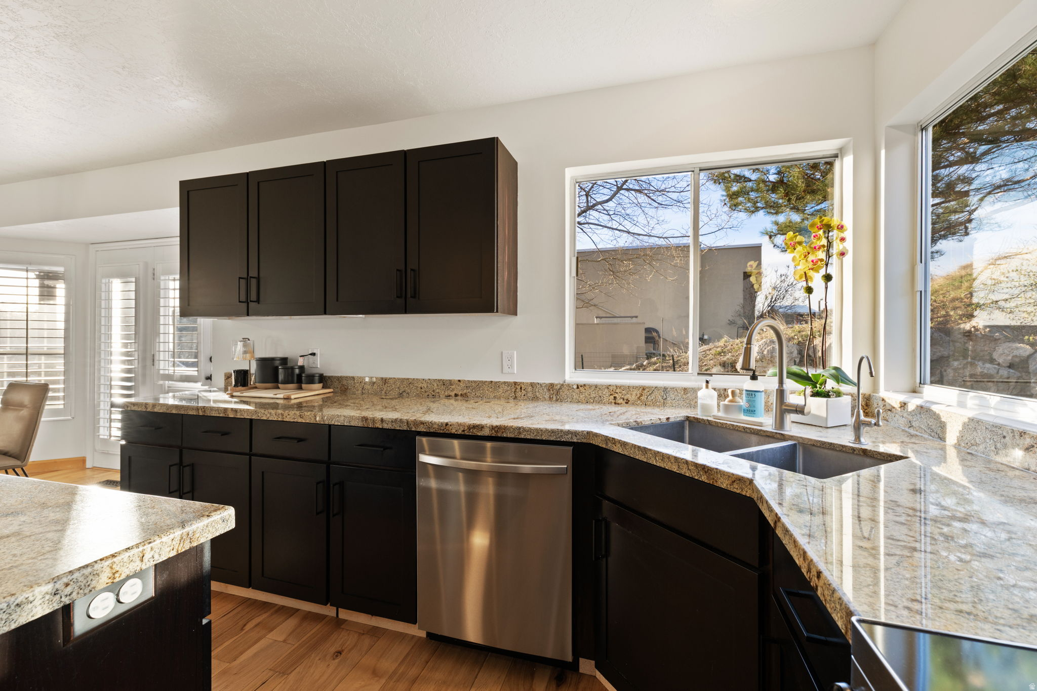 CHELSEA COVE - Residential