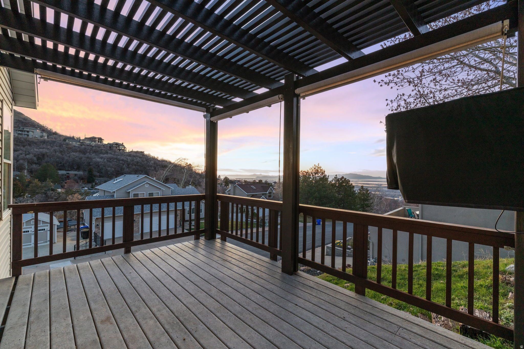 CHELSEA COVE - Residential