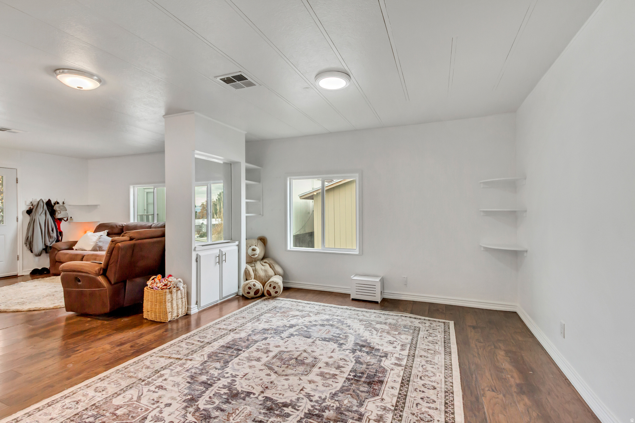 RIDGEWOOD ESTATES - Residential