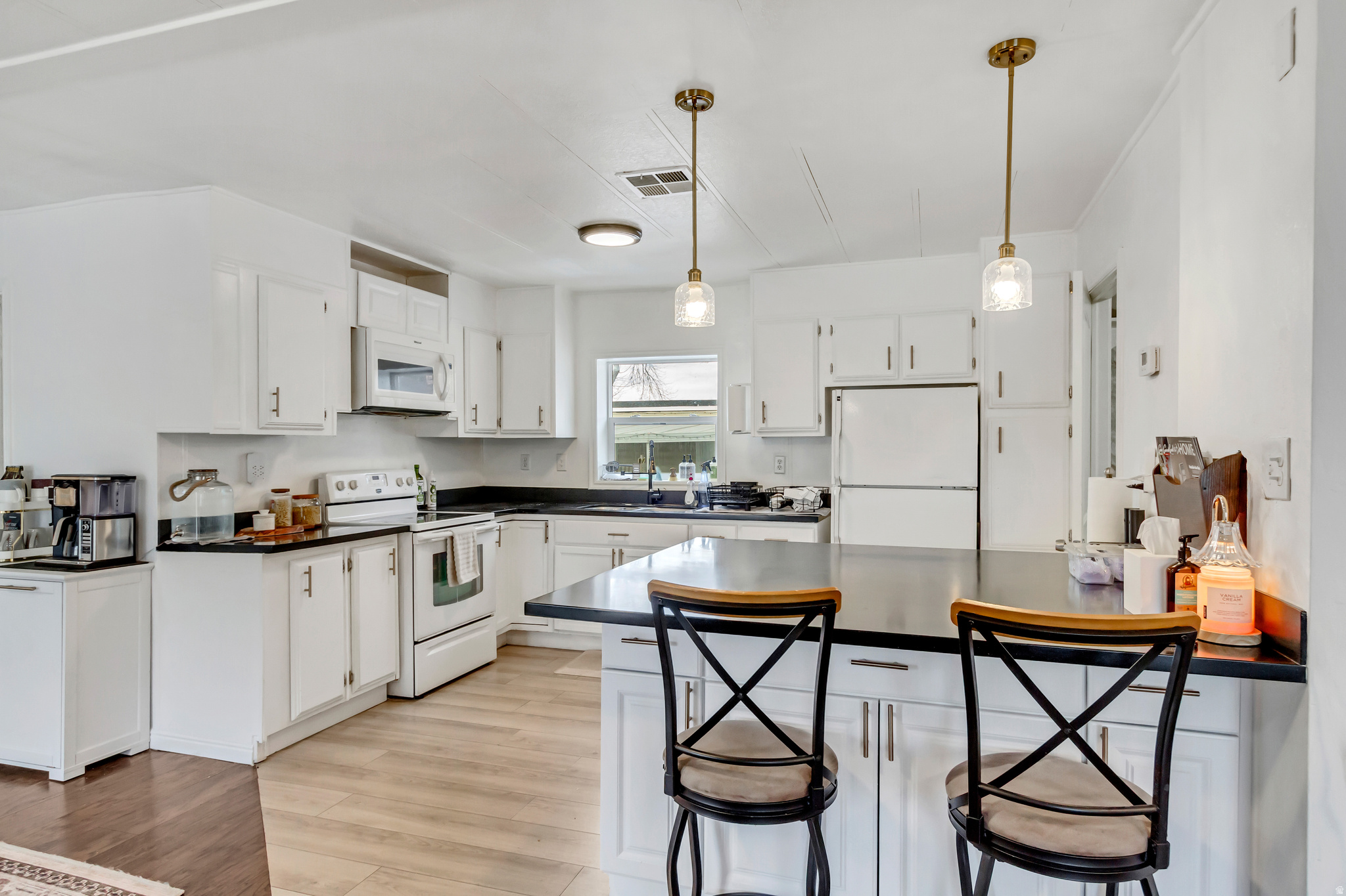 RIDGEWOOD ESTATES - Residential