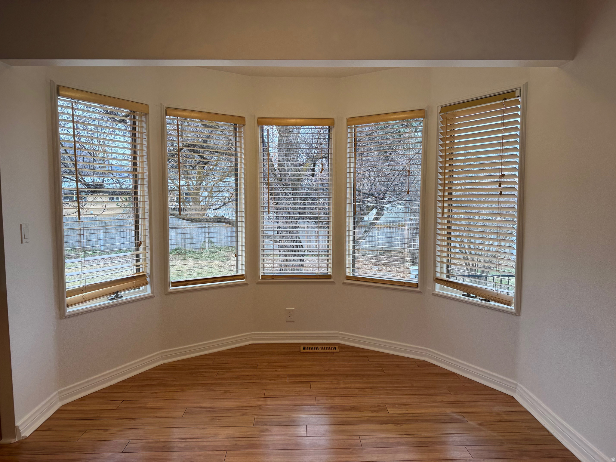 CANYON MEADOWS - Residential