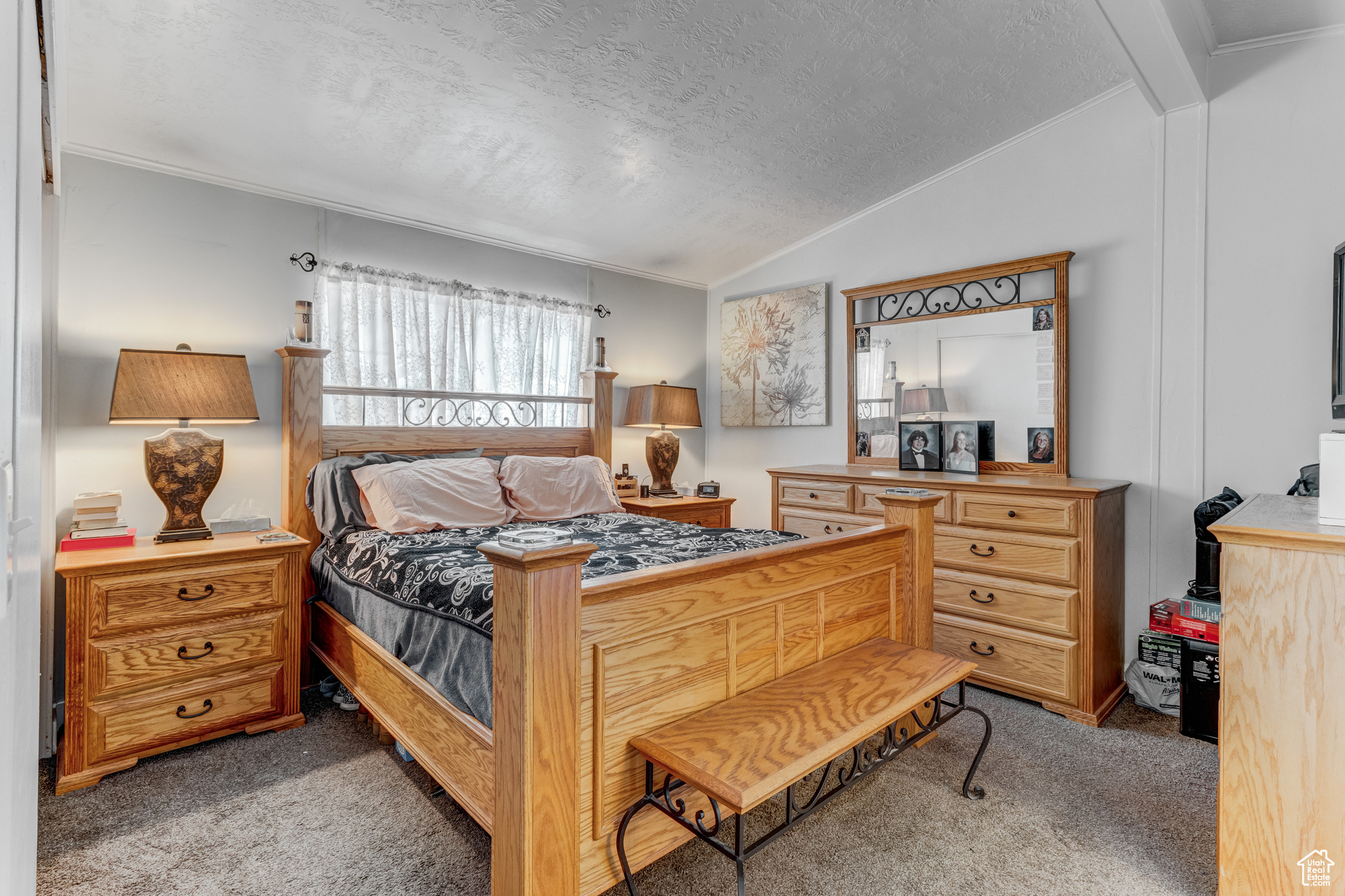 APPLEWOOD - Residential