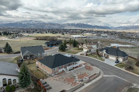 Tiny photo for 390 RIDGE DR, Heber City, UT 84032 (MLS # 2129301)