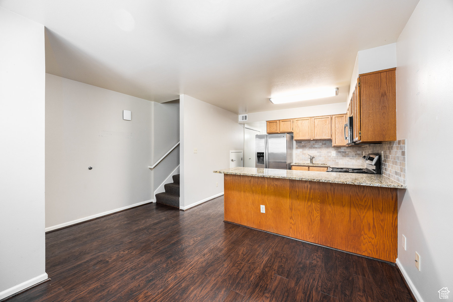 MONTERA CONDOS - Residential
