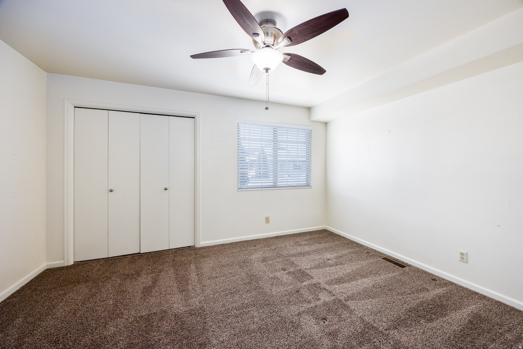 MONTERA CONDOS - Residential