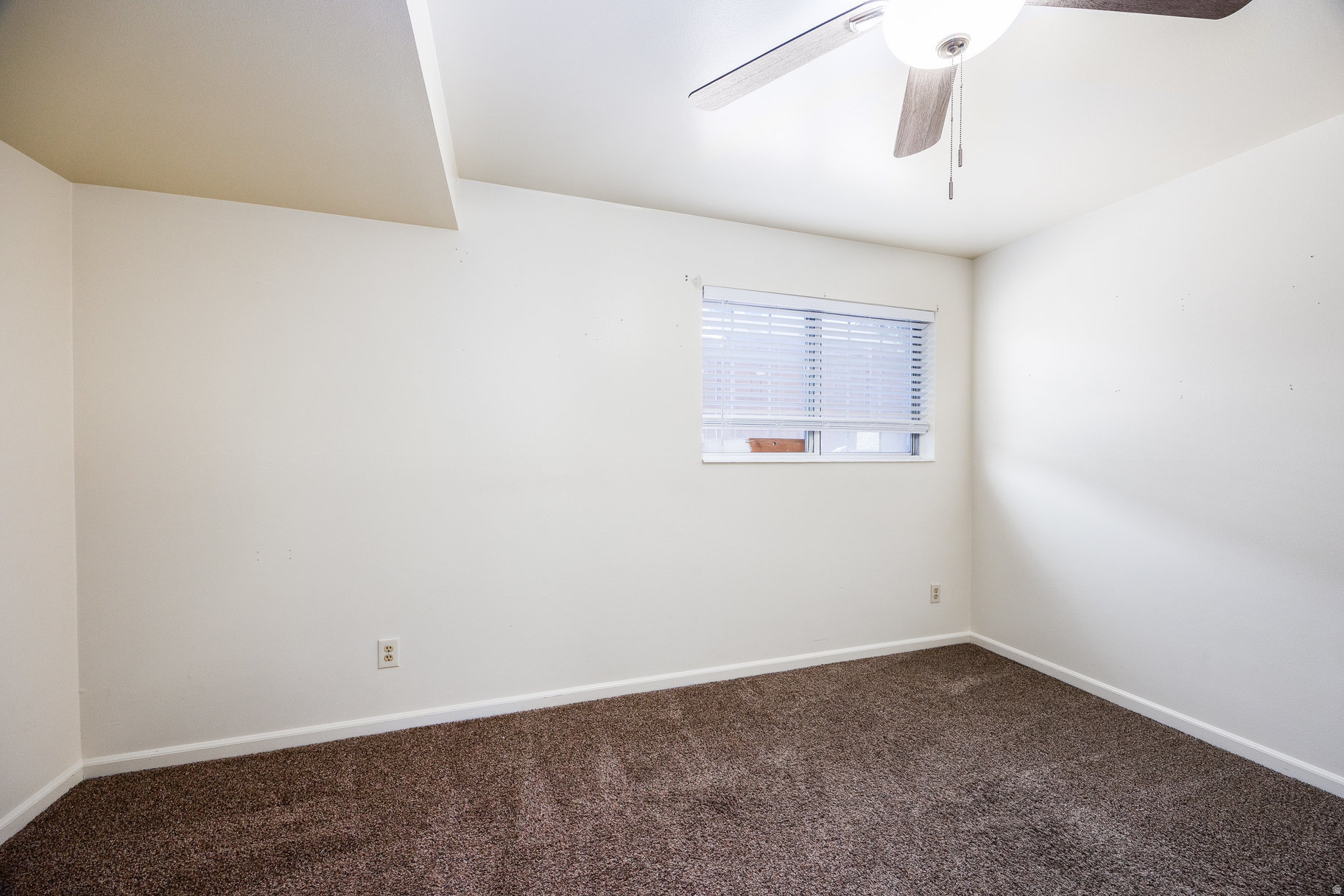 MONTERA CONDOS - Residential