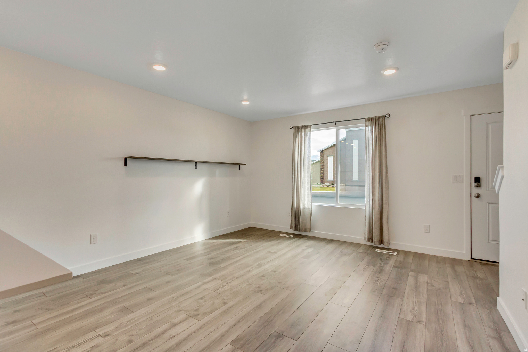 NORTHSHORE - Residential