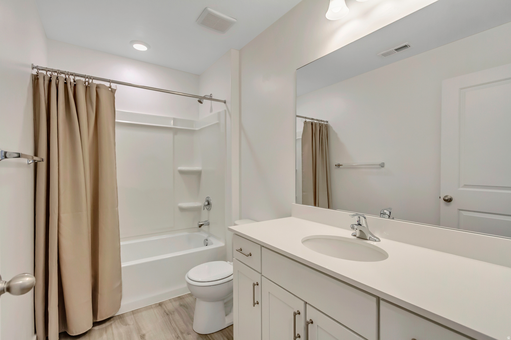 NORTHSHORE - Residential