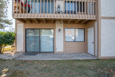 Photo of 1460 E HIGHLAND COVE LN S #124, Millcreek, UT 84106 (MLS # 2134297)
