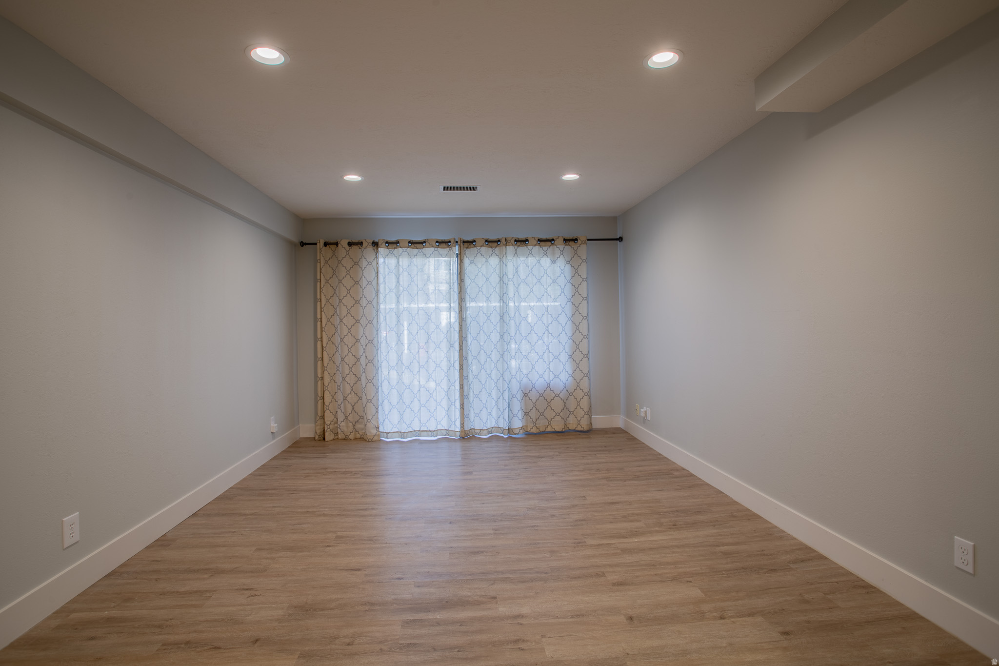 HIGHLAND - Residential