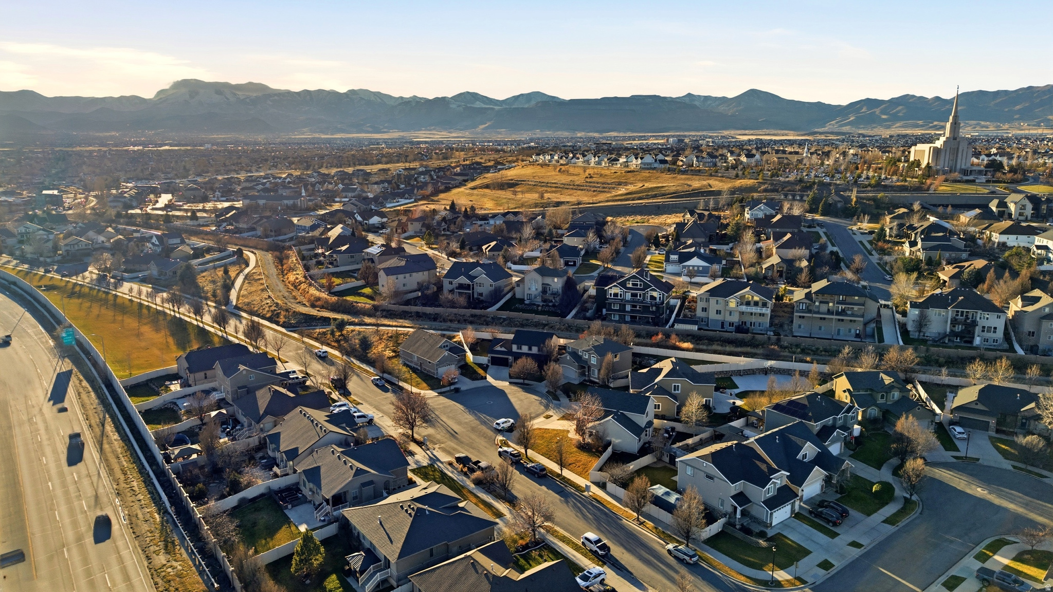 JORDAN HEIGHTS - Residential